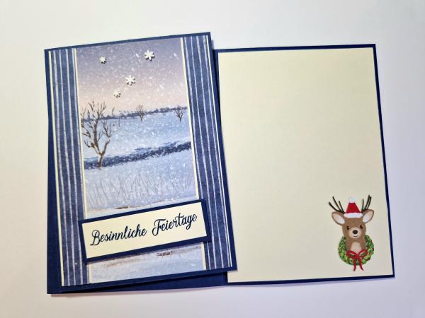 Weihnachtskarte - Winterlandschaft - Besinnliche Feiertage - Marineblau/Vanille pur